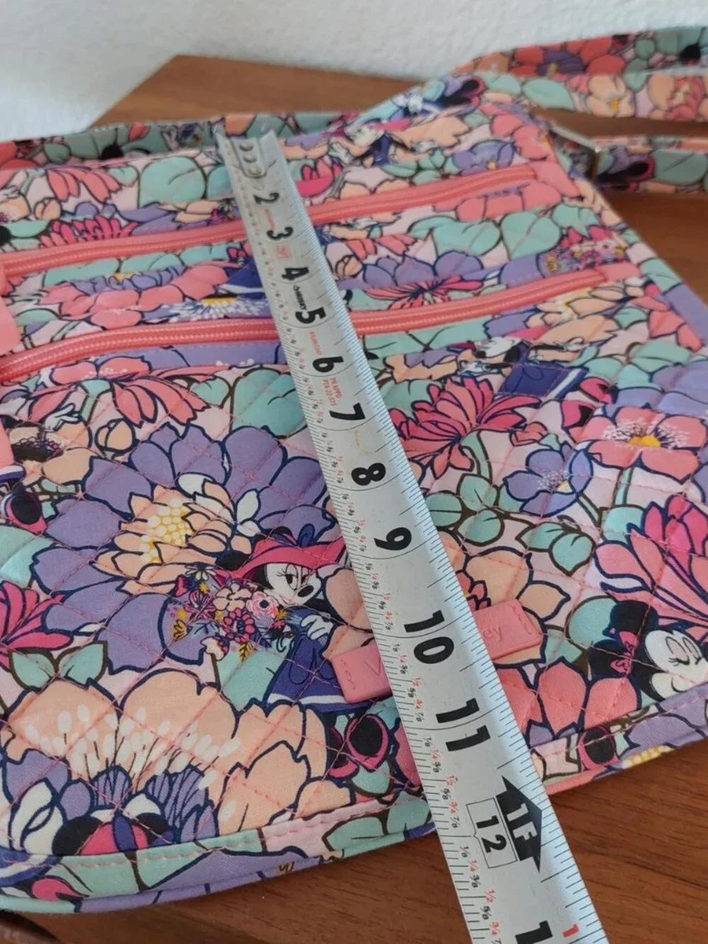 vera bradley minnies garden minnie mouse Disney Minnie Mouse floral crossbody ba